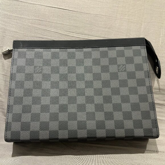 Louis Vuitton Clutch - Picture 1 of 7